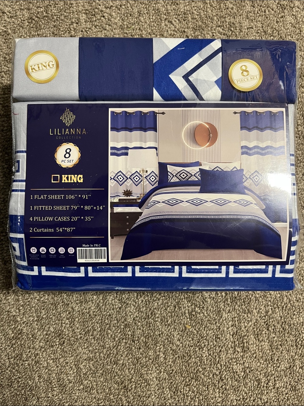 King 8-Piece Navy and White Bedding Set